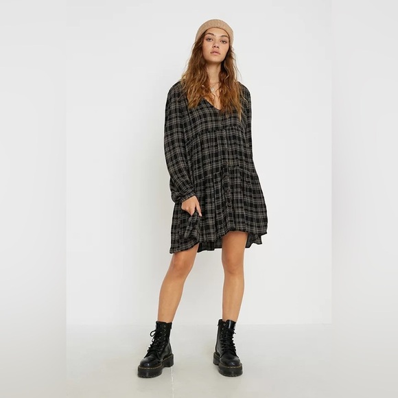 Urban Outfitters check tiered mini dress oversized long sleeve size small - Picture 1 of 12